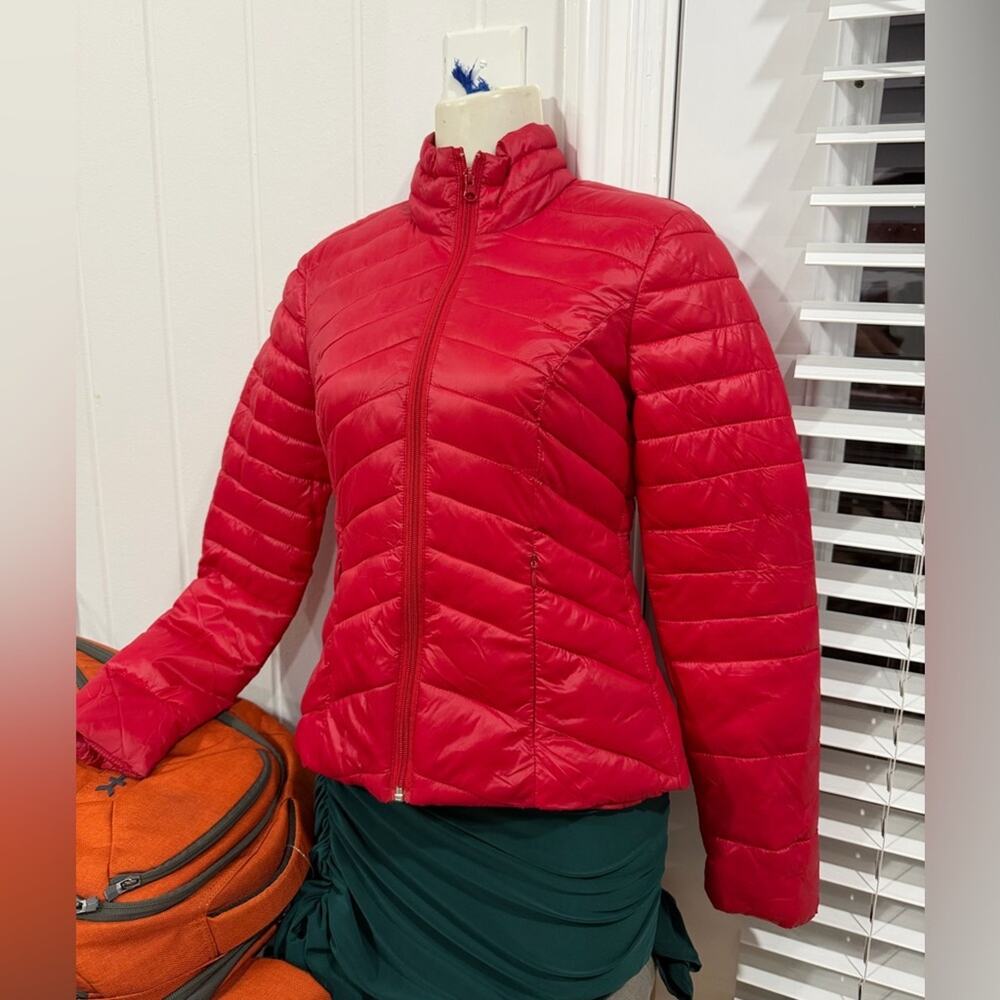 Bebe scarlet puffer jacket Y2K